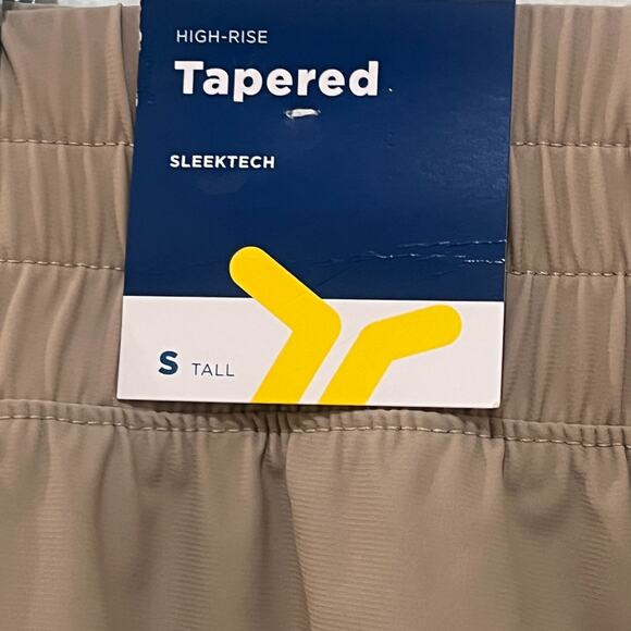 NEW Old Navy SleekTech Go-Dry Cargo Pants Tapered Beige Womens Small Tall - Picture 7 of 10